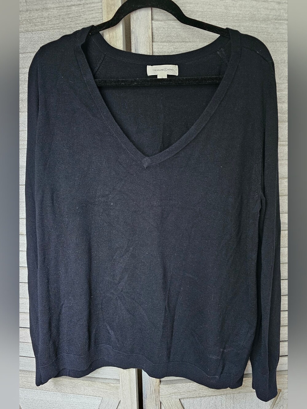 Treasure & Bond Black V-Neck Cashmere Blend Sweater